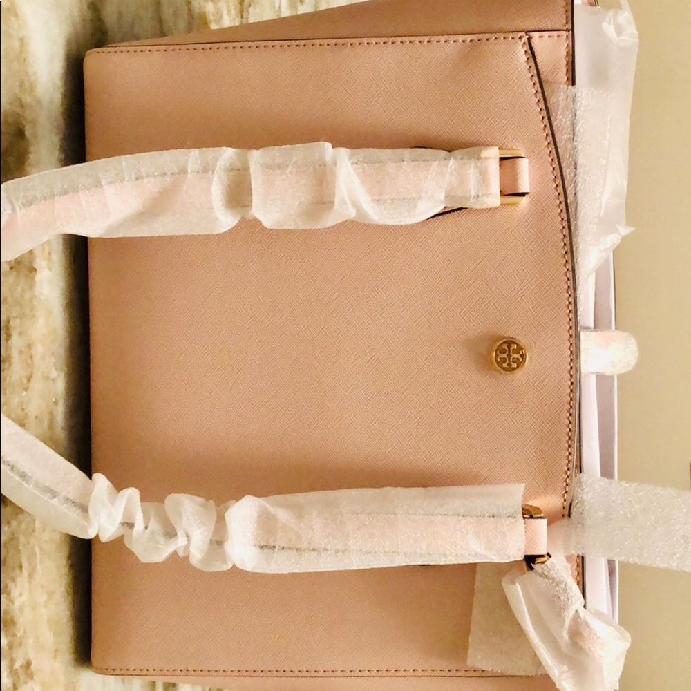 Tory Burch light pink “Robinson Small Tote”